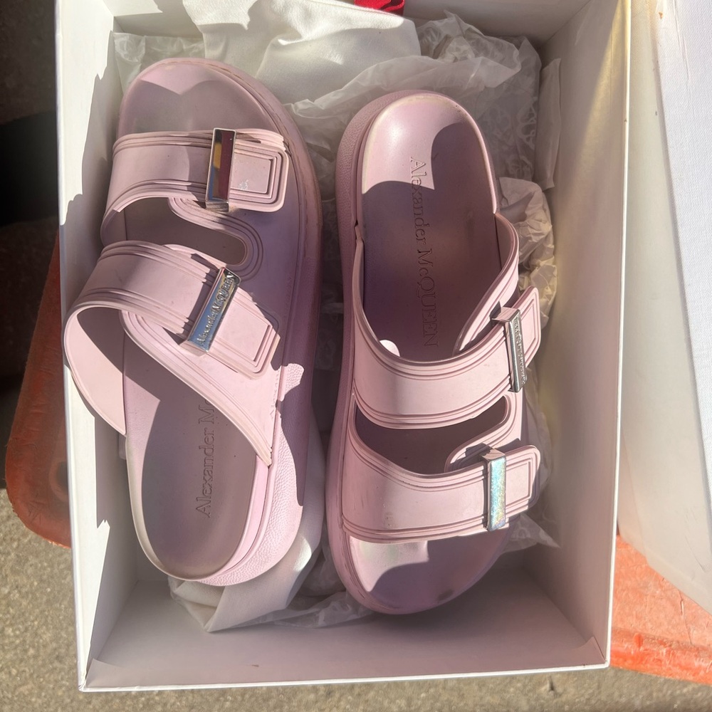 Alexander McQueen Slides